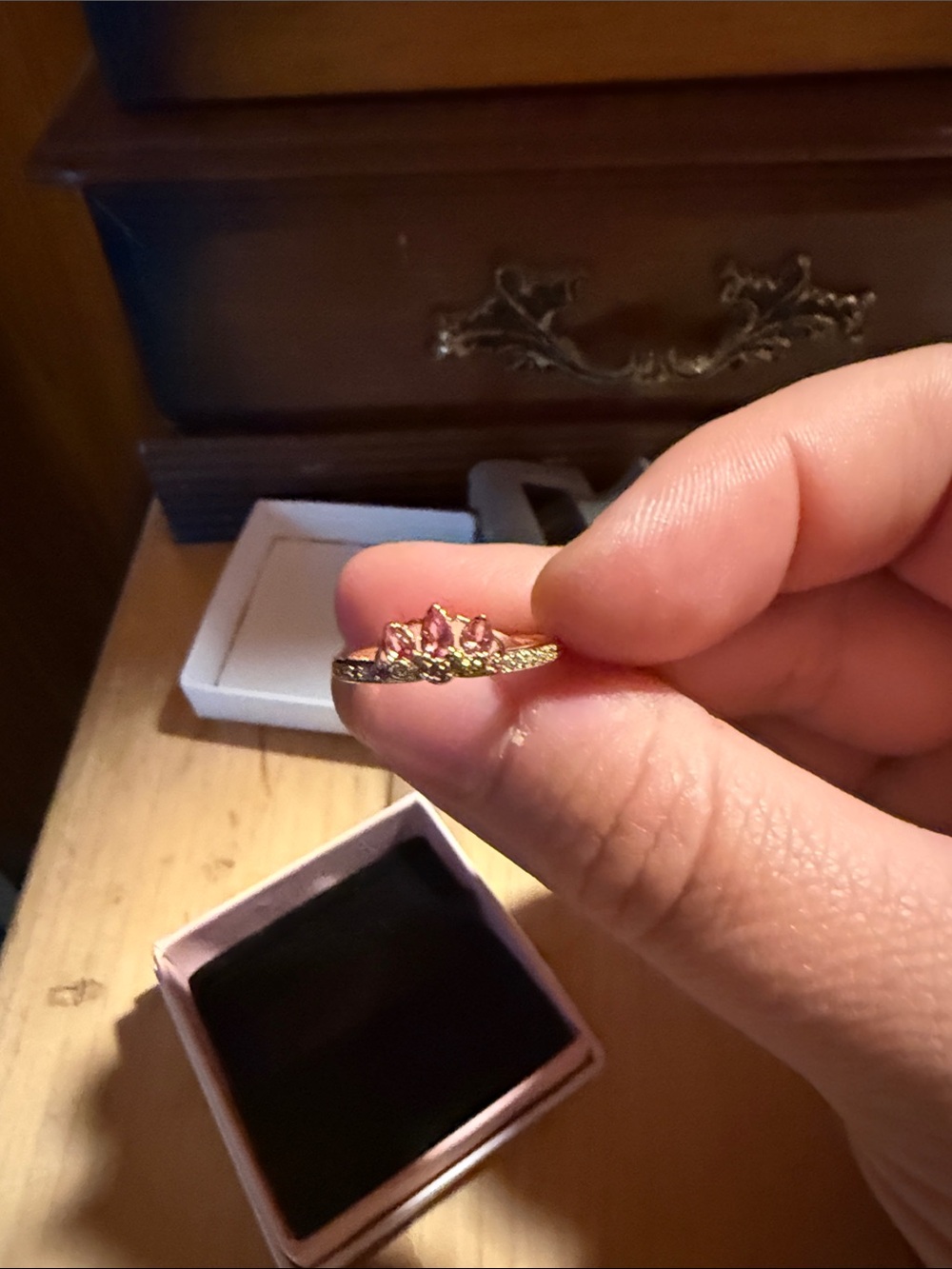 Pandora White Gift Box with Black Logo - Picture 2 of 5
